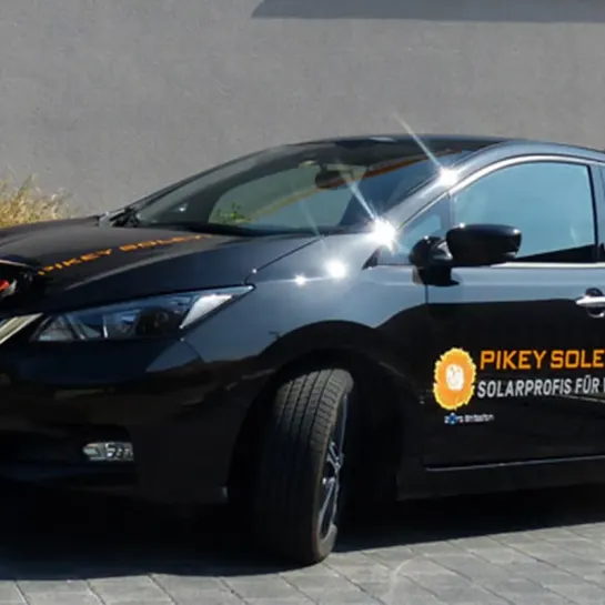 Der erste Nissan Leaf ist da